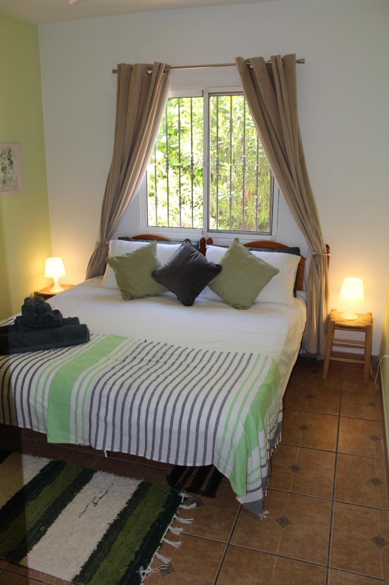 Casa Vista Maroma Guest House Cómpeta Szoba fotó